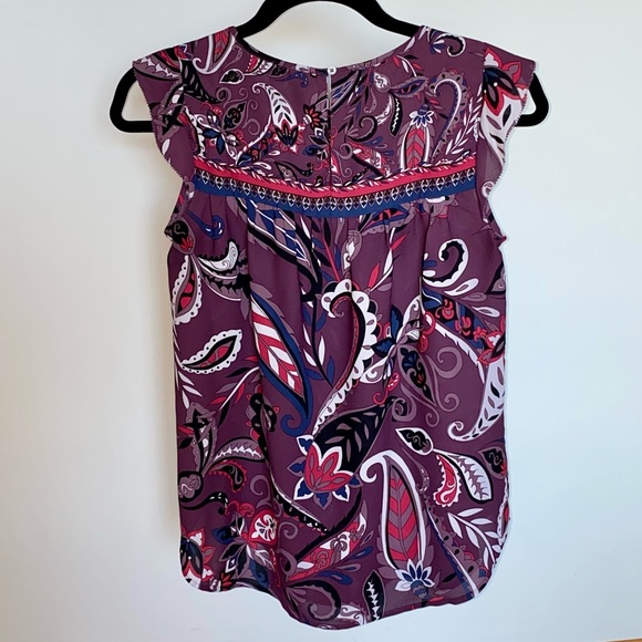 *Loft size XS purple paisley top - Picture 3 of 6